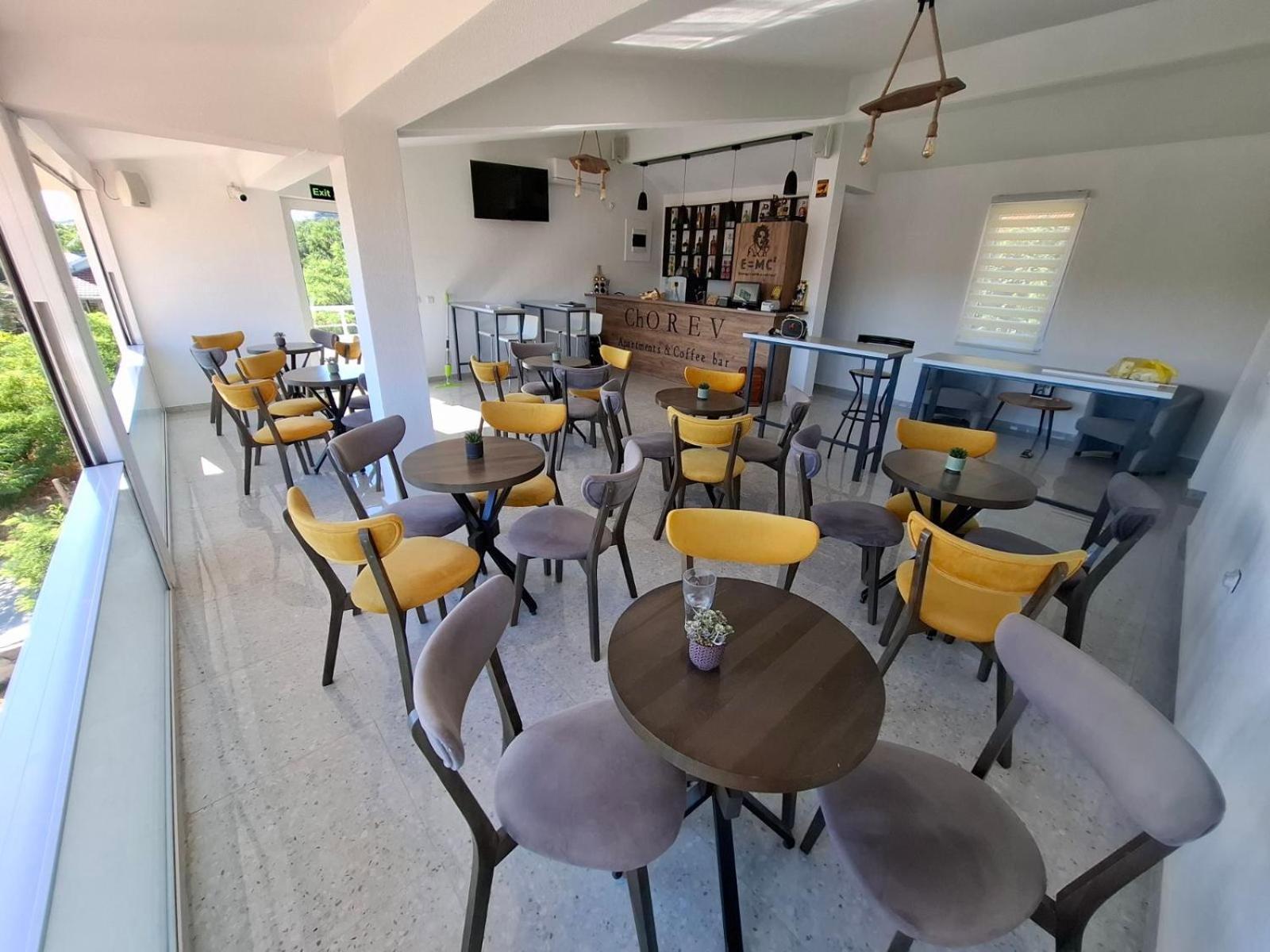 Chorev Apartments Valandovo Bagian luar foto