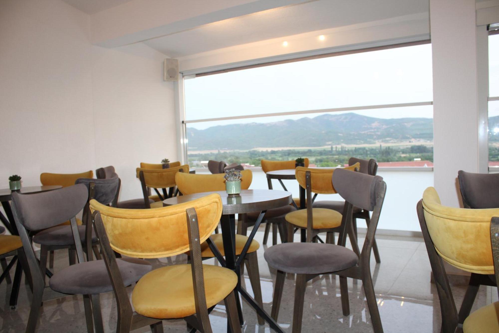 Chorev Apartments Valandovo Bagian luar foto