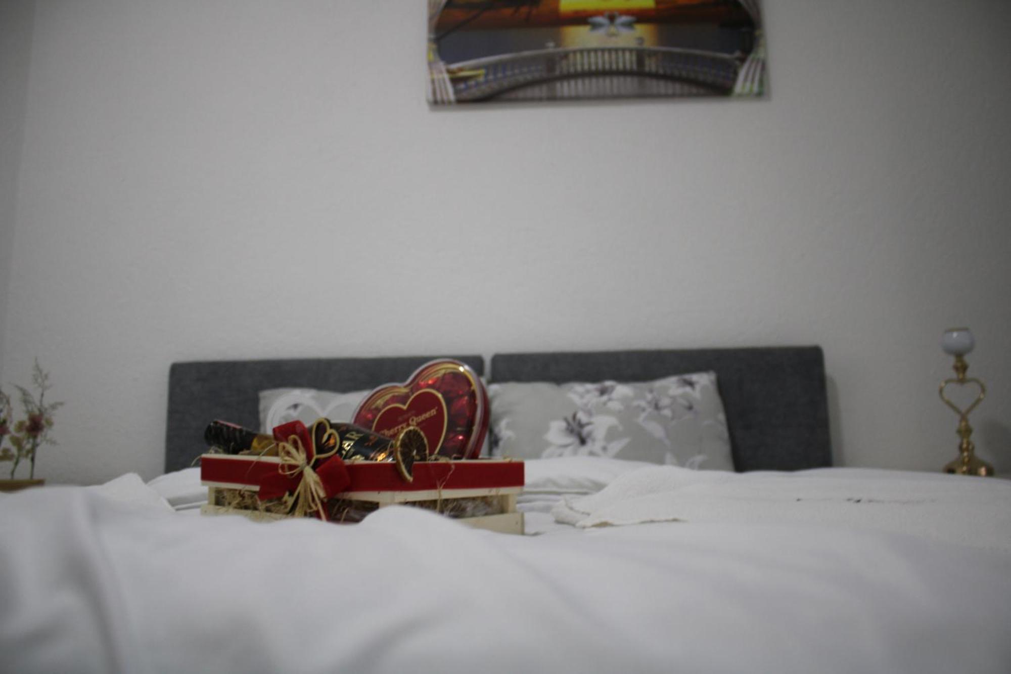 Chorev Apartments Valandovo Bagian luar foto
